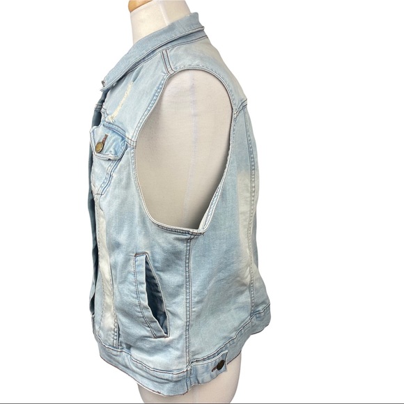 LOVE & LEGENDS Sleeveless Denim Jacket Size 14 - Picture 6 of 12